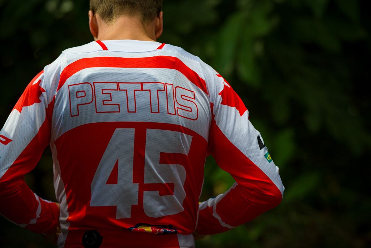 JESS PETTIS 04 - KTM CANADA RED BULL RACE TEAM