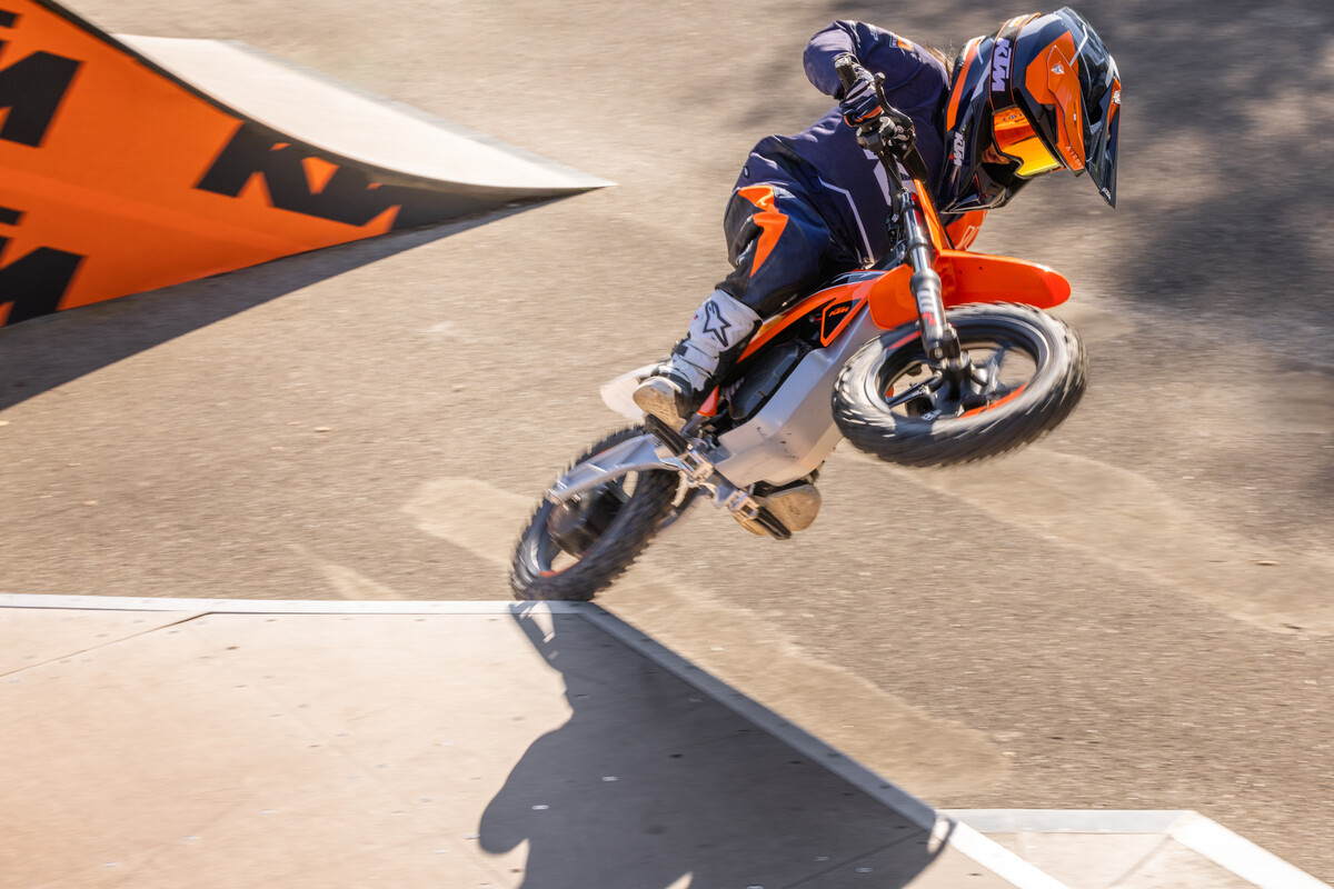 KTM SX-E2