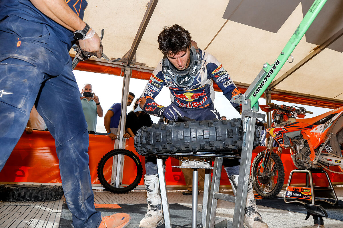 JG26_CEE_LaTorre_10142023_2014