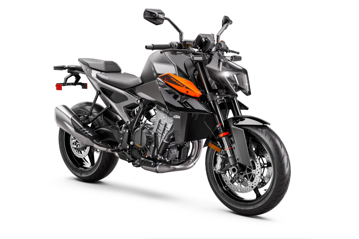 MY24 KTM 990 DUKE