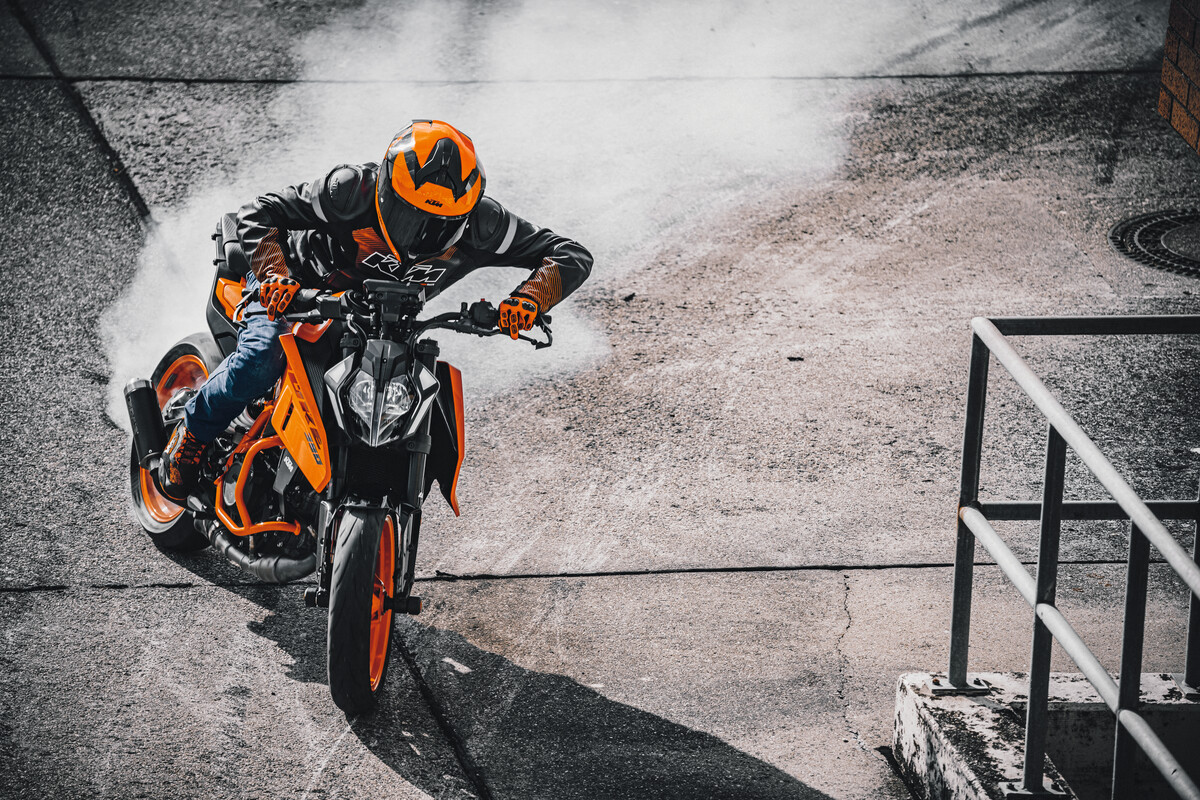 2024 KTM DUKE range