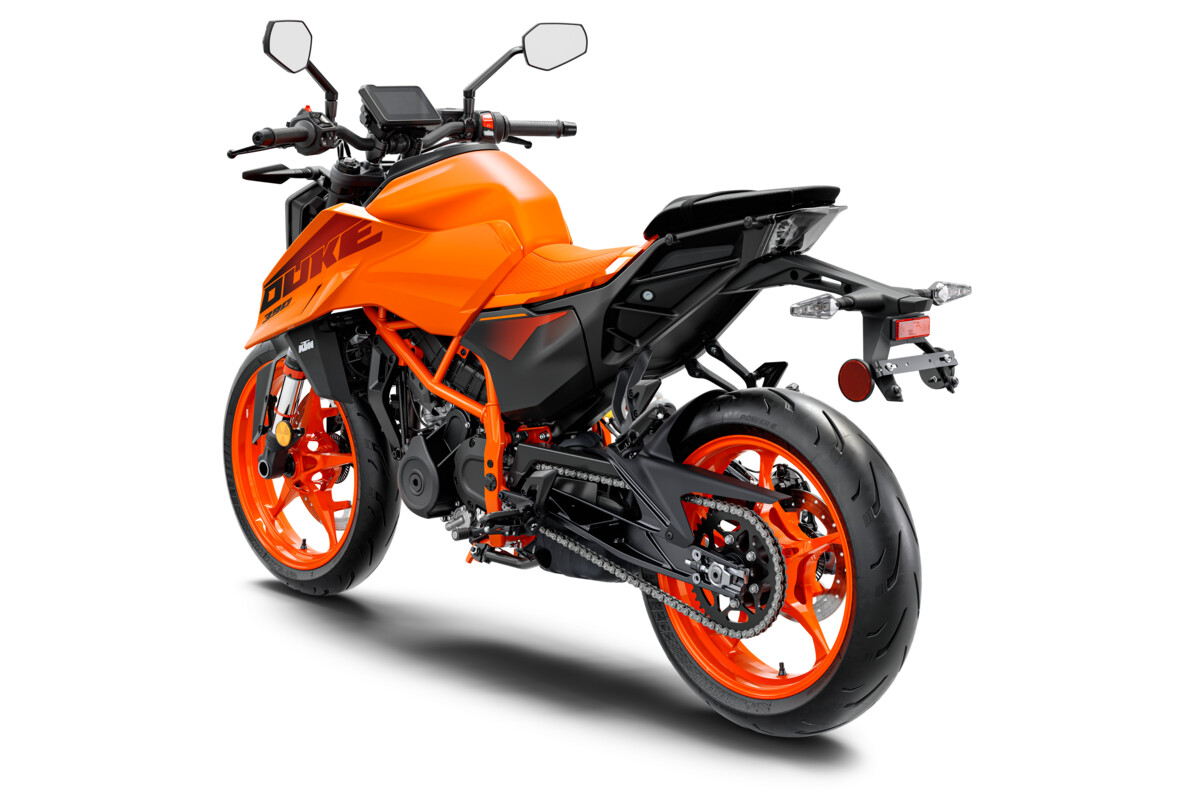 2024 KTM DUKE range