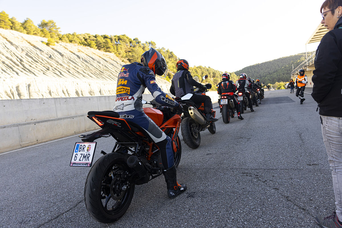 REUNIÓN KTM