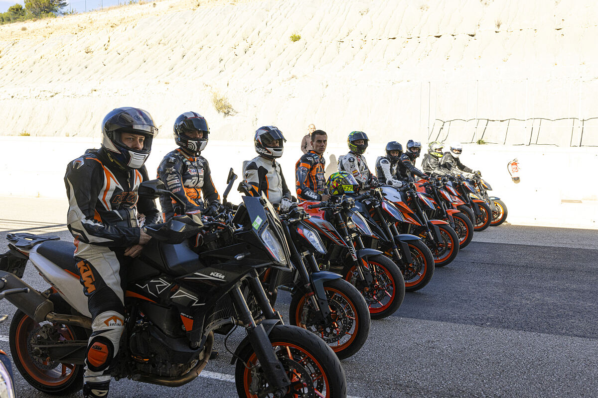 REUNIÓN KTM