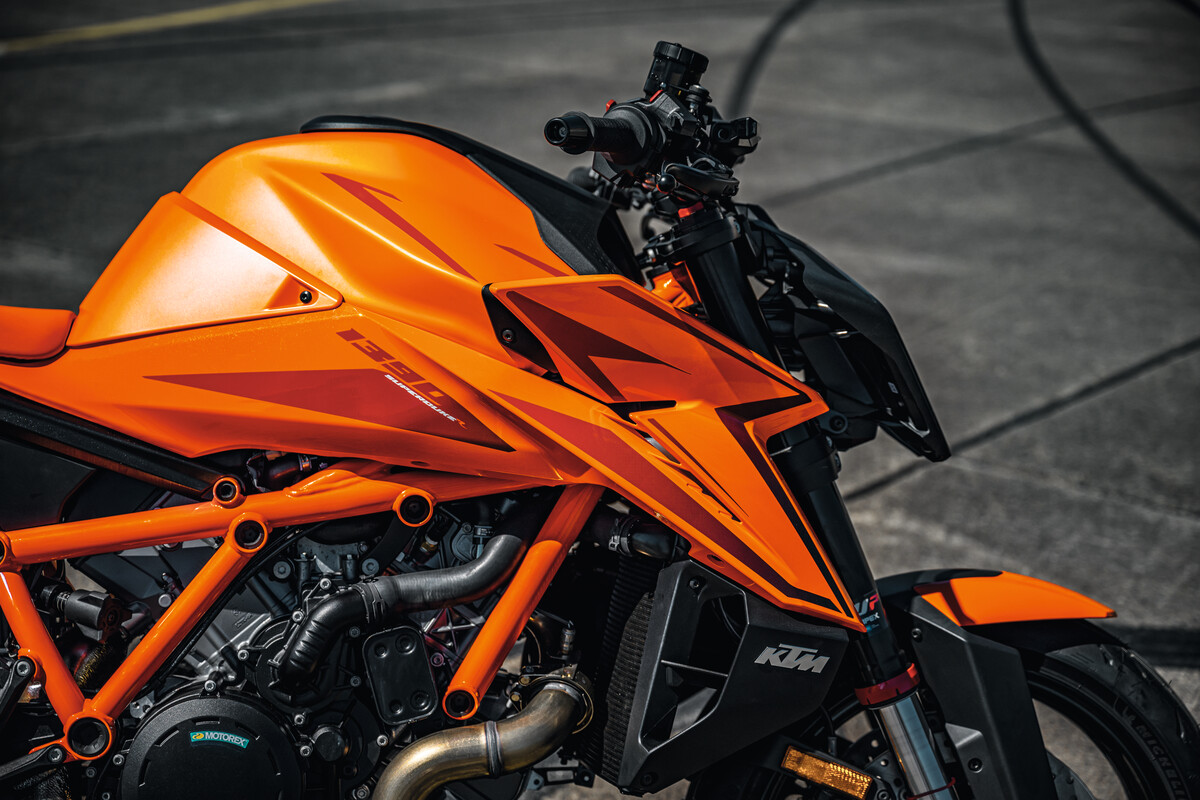 MY24 KTM 1390 SUPER DUKE R_EVO