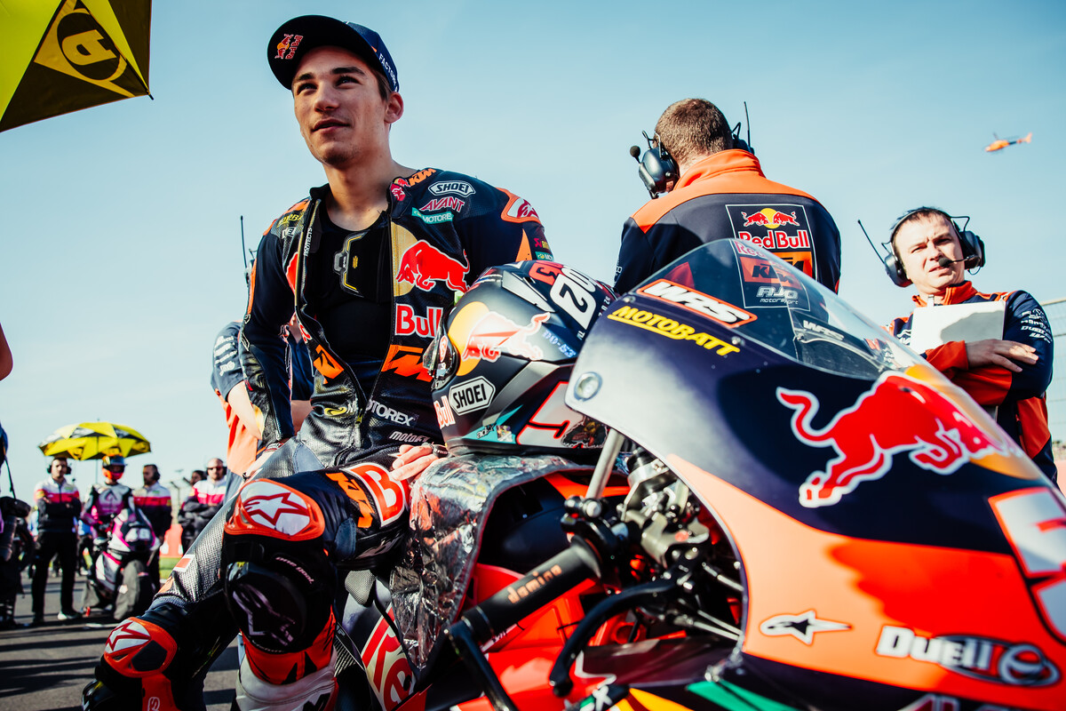 Deniz Öncü Moto3 2023 Valencia