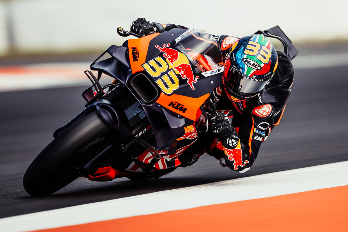 Brad Binder KTM MotoGP 2023 Valencia test