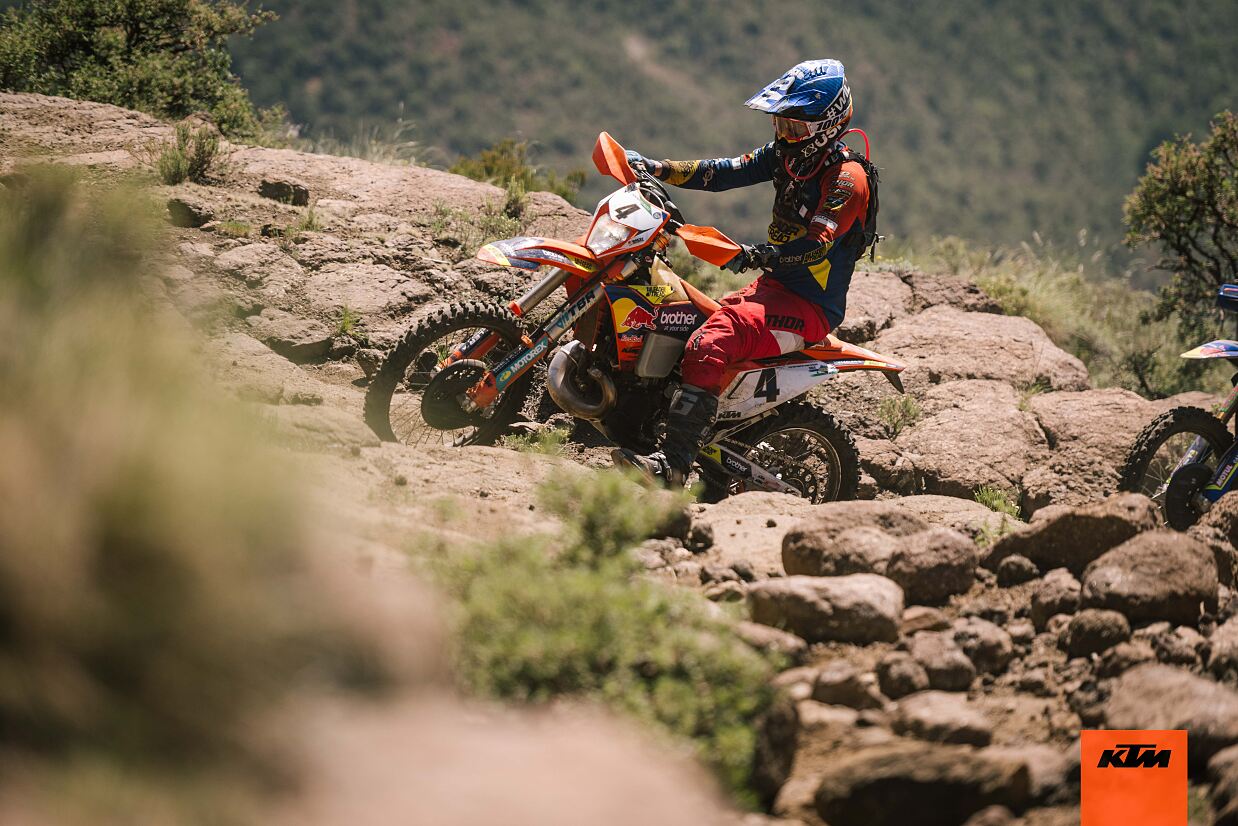 LR_Image From KTM at ROA2023 Stage 1 _ Shot by Justin Reinecke for www.zcmc.co.za-3