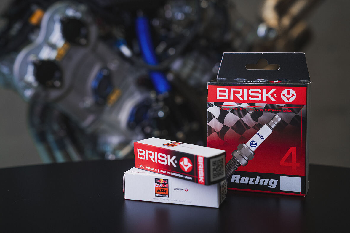 Red Bull KTM Factory Racing BRISK