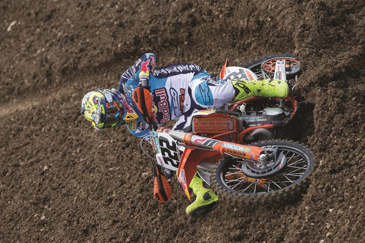 Tony Cairoli KTM 450 SX-F Saint Jean dAngely 2016