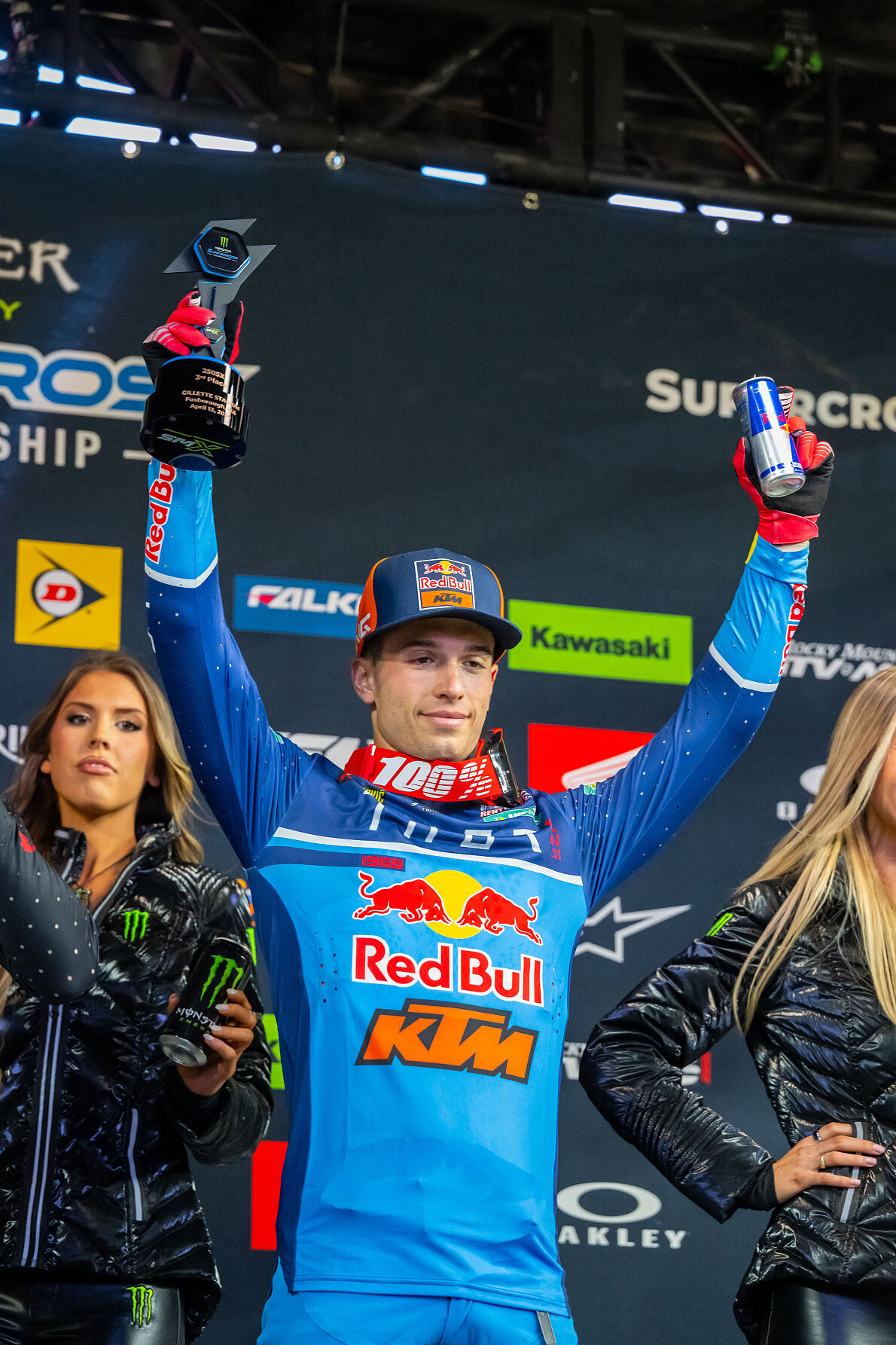 TOM VIALLE PODIUM 02
