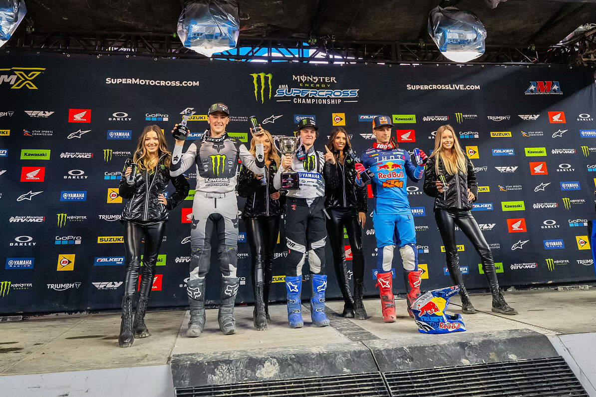 TOM VIALLE PODIUM
