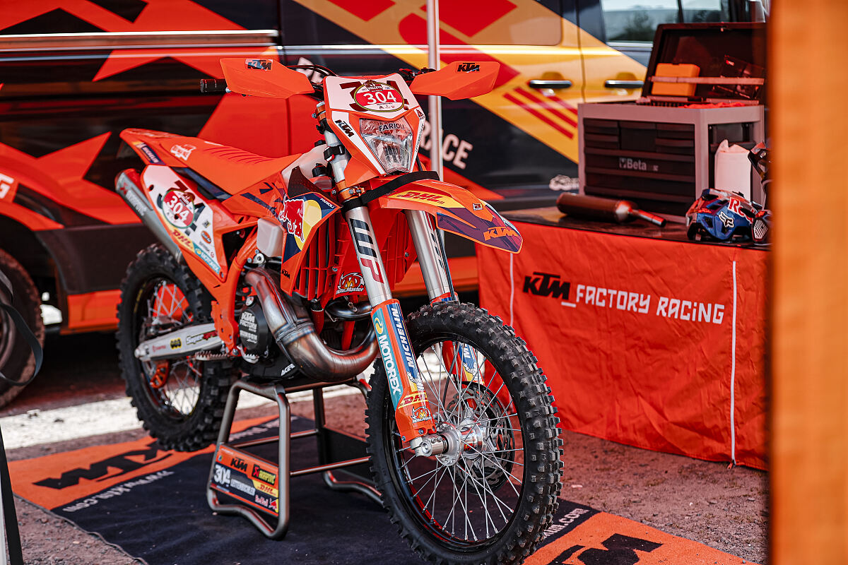 Manuel Lettenbichler - Red Bull KTM Factory Racing - 2024 Hard Enduro World Championship - Round 1, Valleys Hard Enduro
