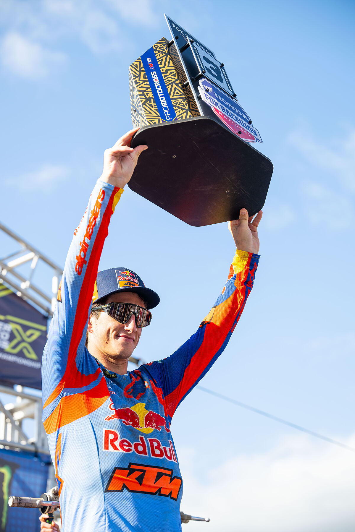 CHASE SEXTON PODIUM