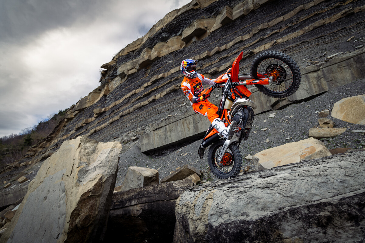MY25 KTM 300 XC-W HARDENDURO