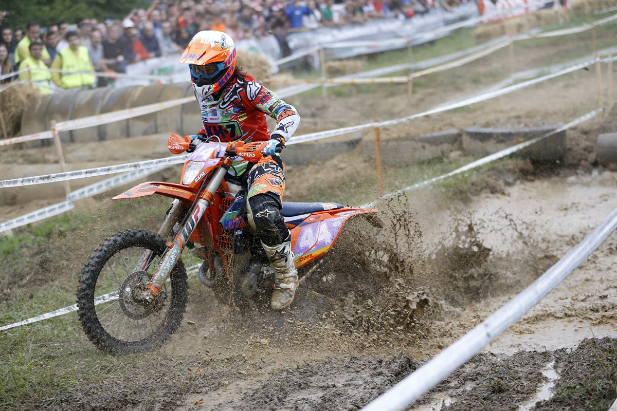 Laia Sanz KTM 350 EXC-F Gordexola 2016