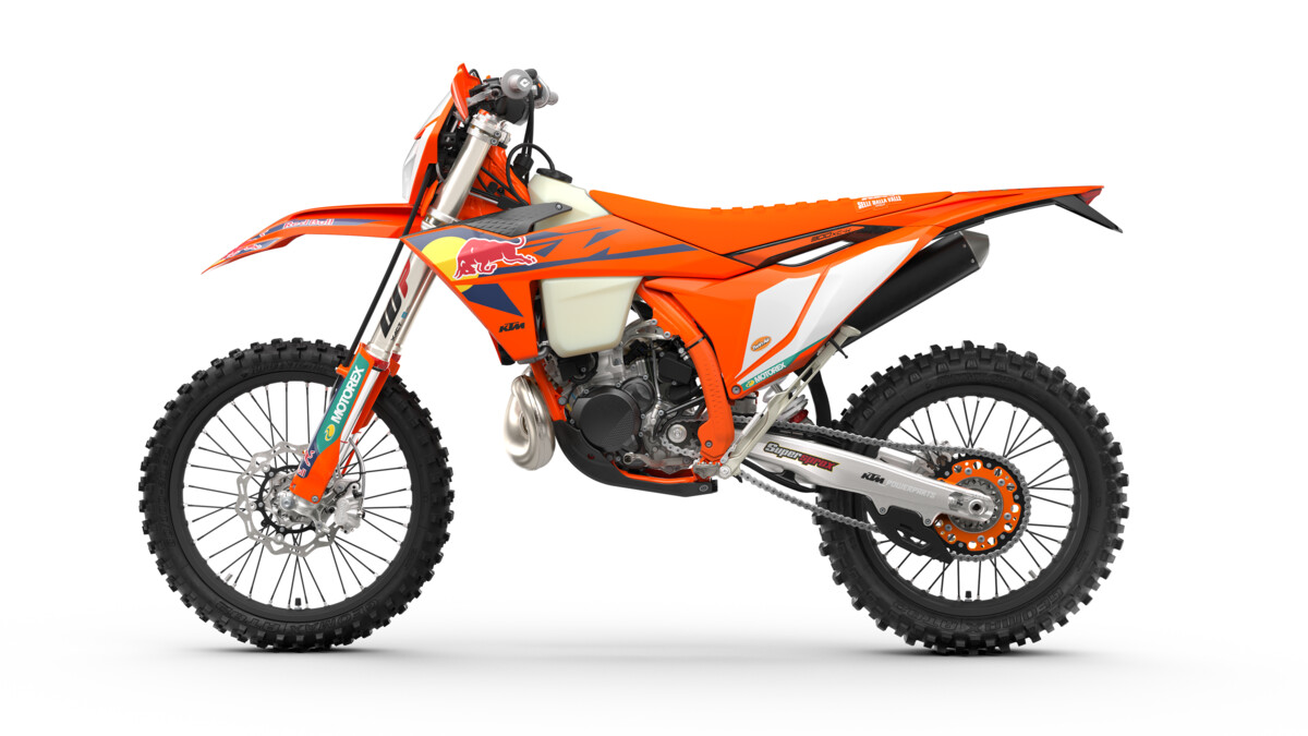 624651_MY25_KTM_300_XC-W_CHAMPION_EDITION_CHAMPION EDITION