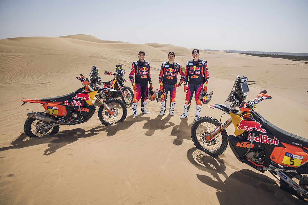 Red Bull KTM Factory Racing - Rallye du Maroc team shoot