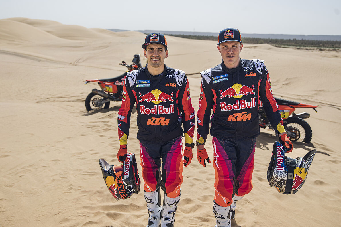 Red Bull KTM Factory Racing - Rallye du Maroc team shoot