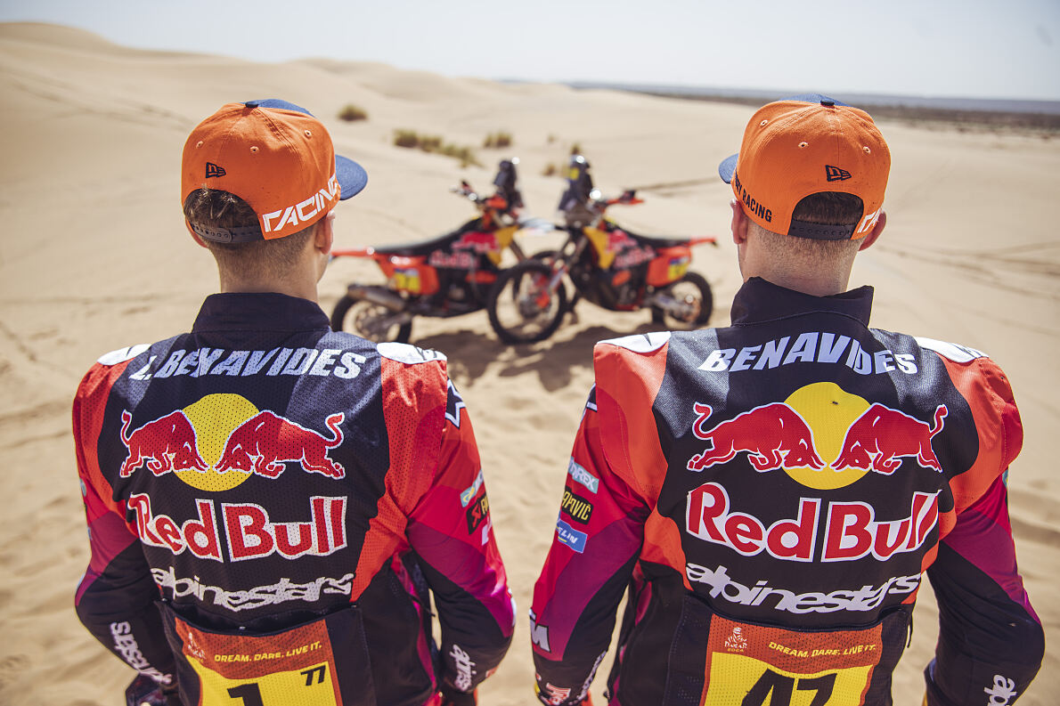 Red Bull KTM Factory Racing - Rallye du Maroc team shoot