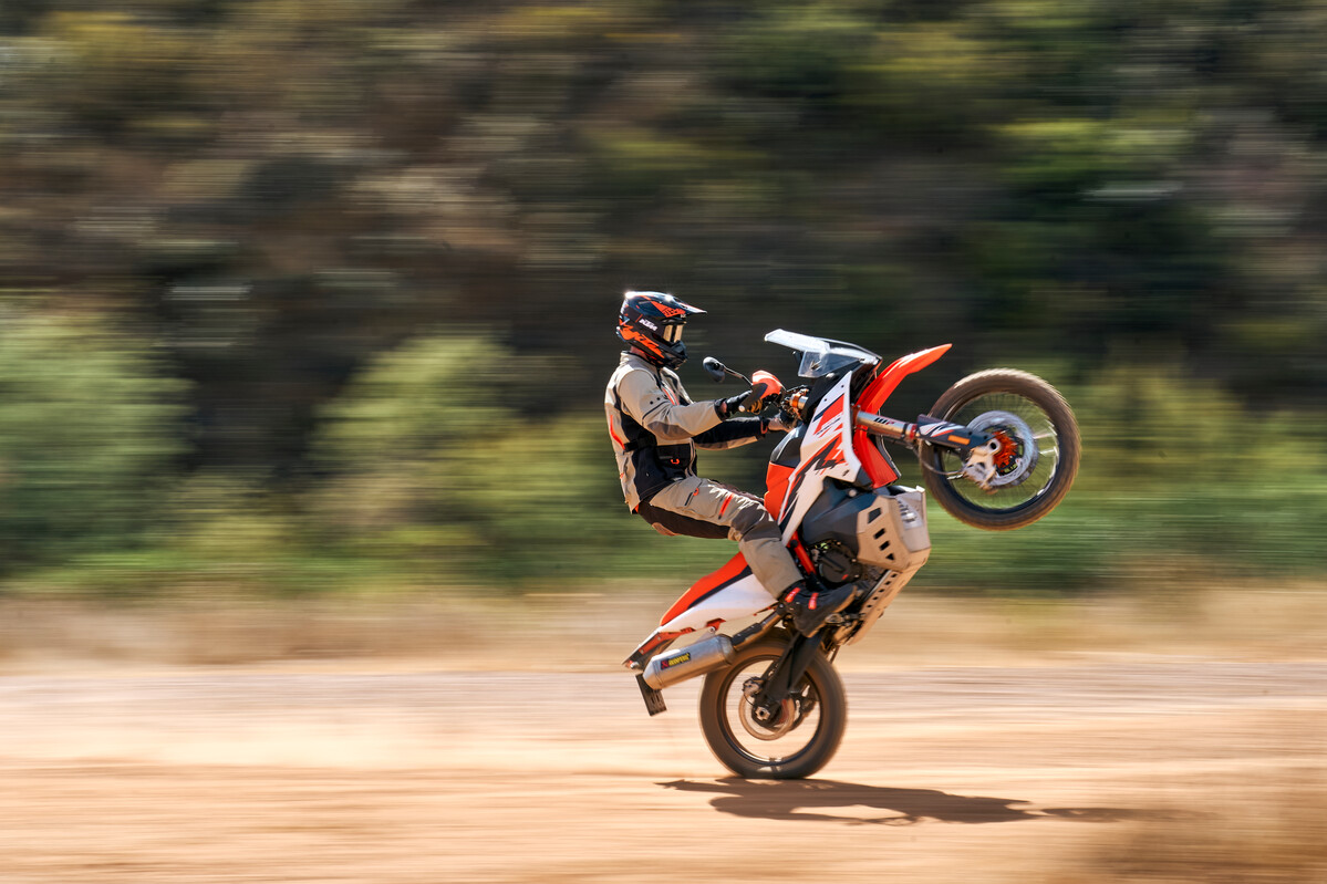652571_MY25 KTM 890 ADVENTURE R- ACTION _ US_USA