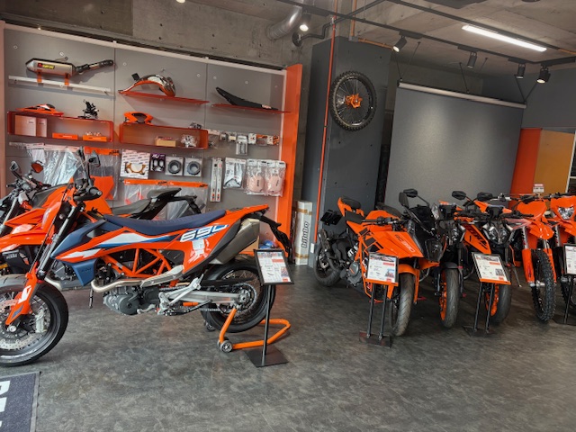 KTM 杉並展示スペース