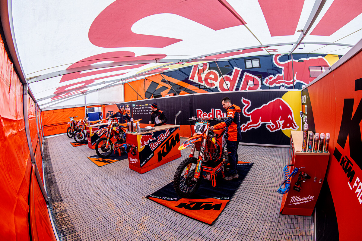 Red Bull KTM Factory Racing MXGP Cozar