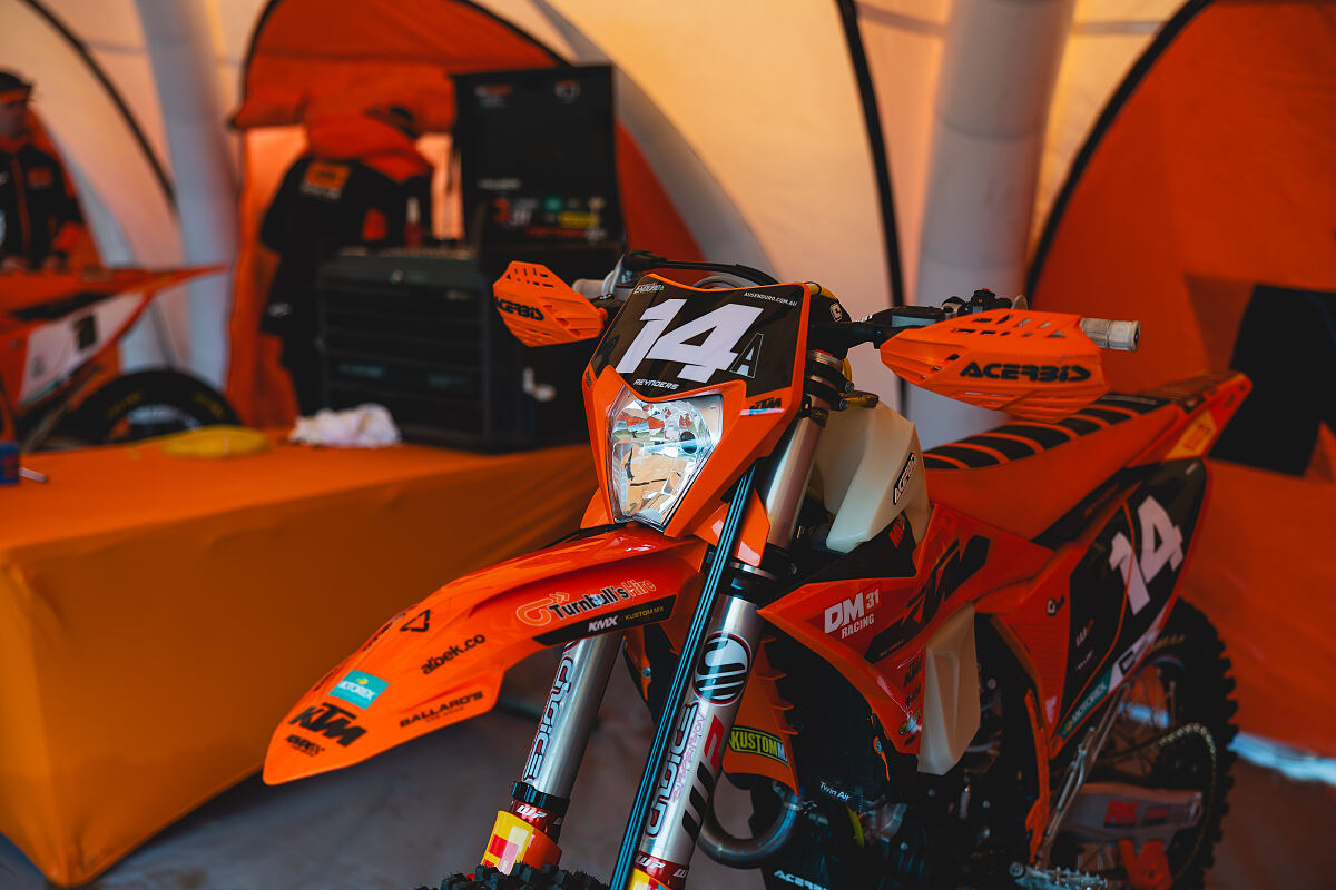 JONTE REYNDERS 04 - KTM DM31 RACING TEAM - AEC RAWSON.