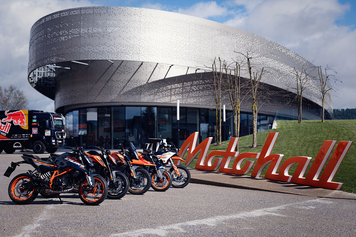 KTM Motohall_ Ride Orange Experience