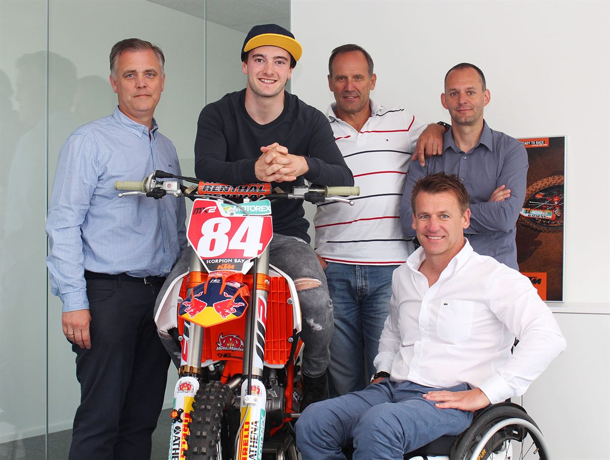 Kay Hennekens, Jeffrey Herlings, Heinz Kinigadner, Pit Beirer & Robert Jonas KTM 250 SX-F Motorsports Munderfing 2016