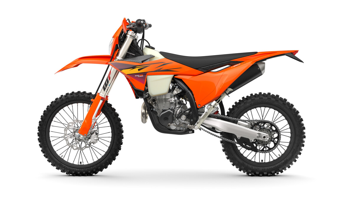 MY26-KTM-450-XCF-W-02