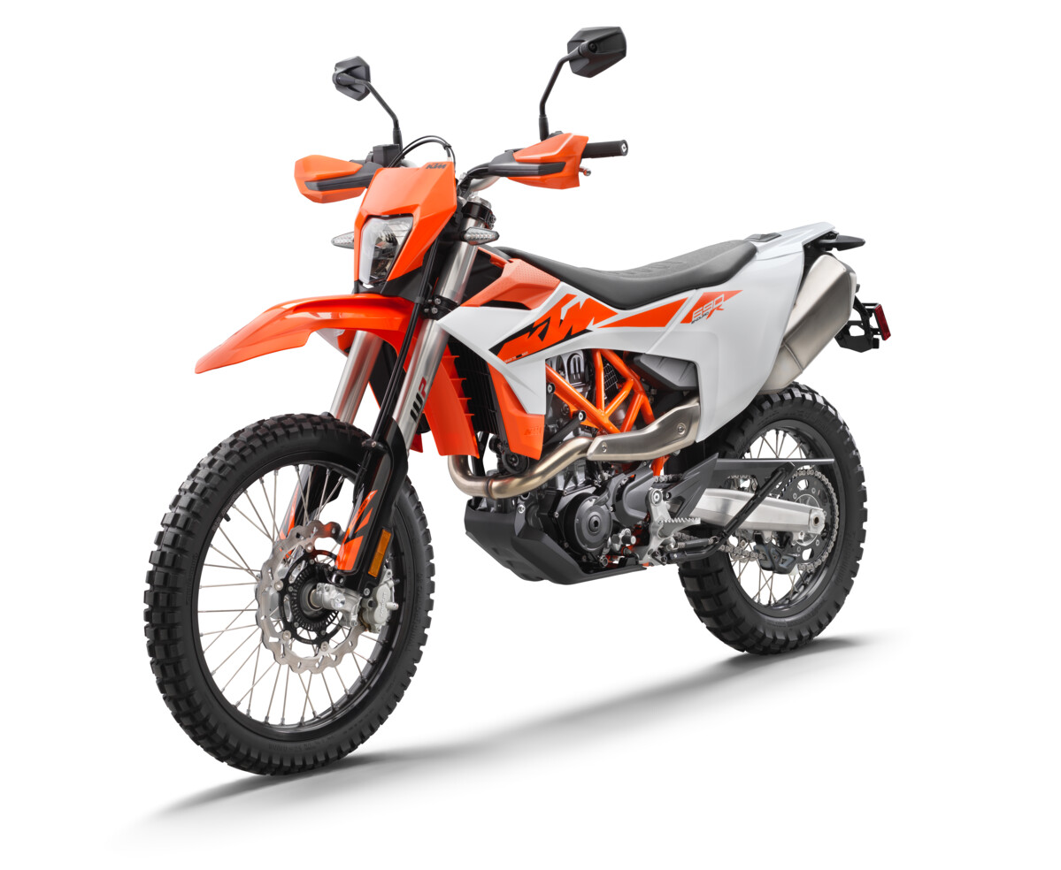 682678_MY26 KTM 690 ENDURO R_STUDIO_US_USA_STUDIO