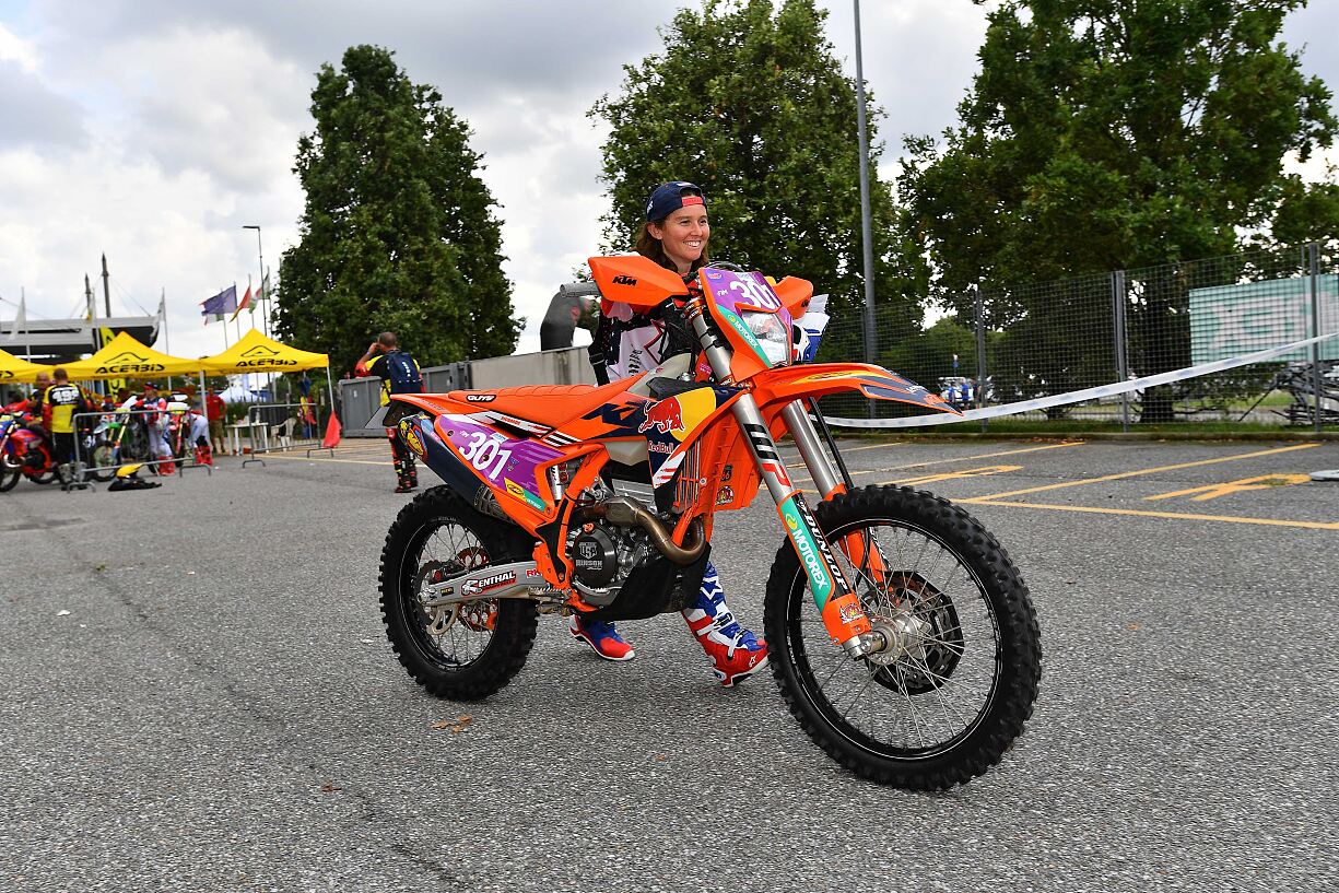 BRANDY RICHARDS - 6DAYS 2025