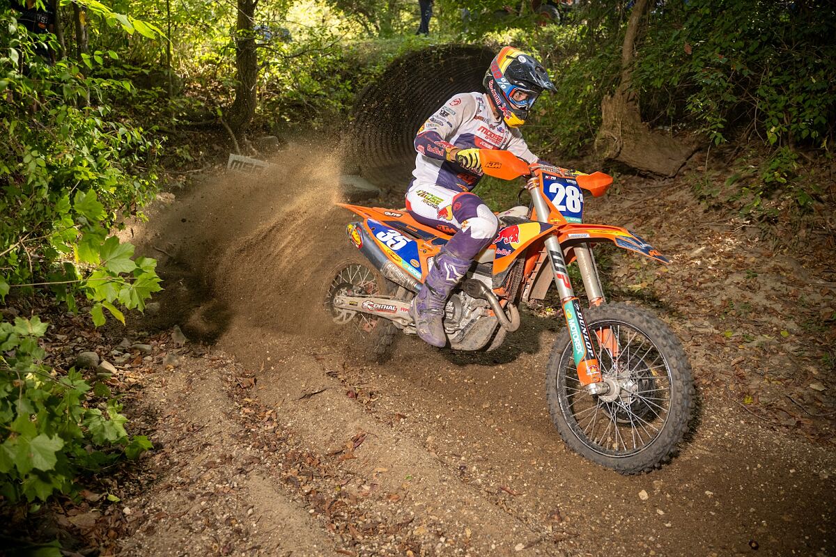 GUS RIORDAN 02 - FMF KTM FACTORY RACING TEAM LANDERS - MUDDOBBERS NEPG
