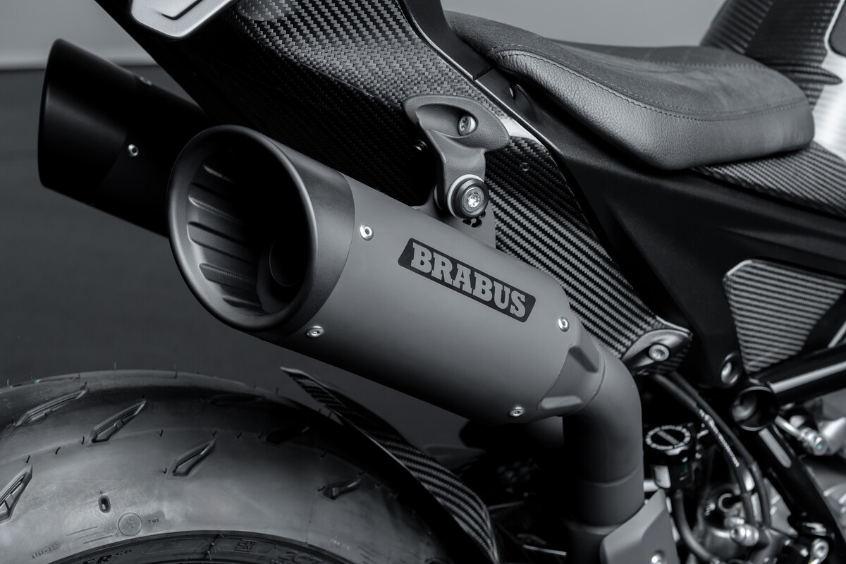 BRABUS 1400 R SIGNATURE EDITION