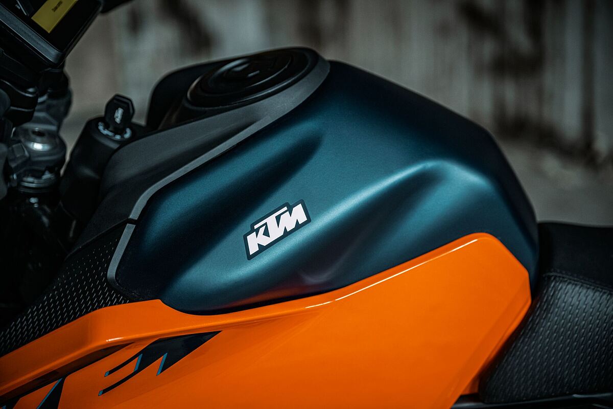 KTM 2024 DUKE models – exchange fuel tank cap seal