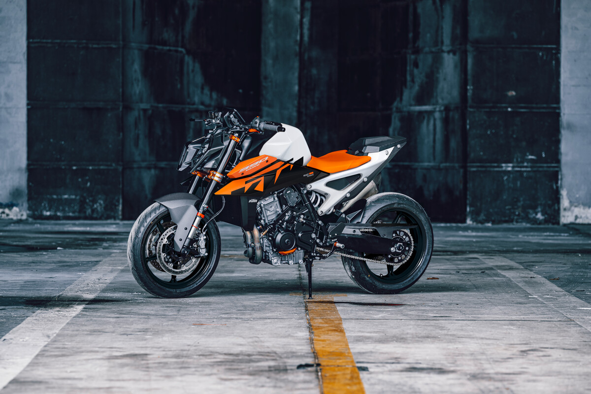 KTM 990 DUKE 