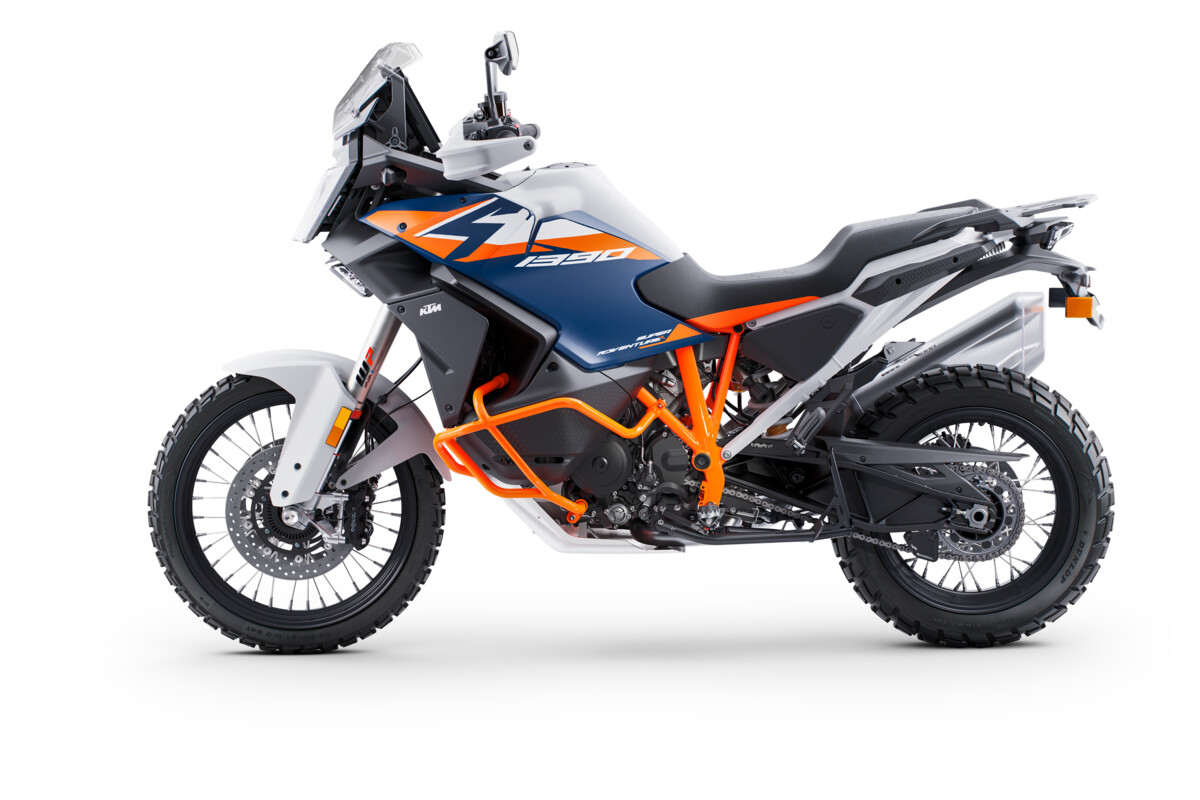 651803_MY26_KTM_1390_Super_Adventure_R_US_90-Left_USA